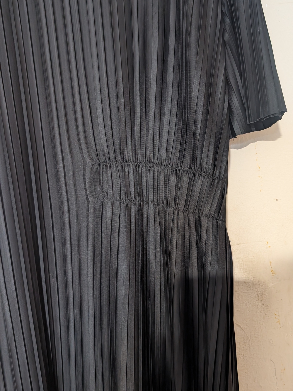 Zara Black Pleated Maxi Dress - Picture 2 of 4